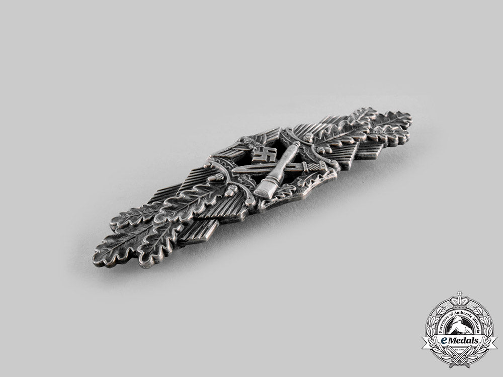 germany,_wehrmacht._a_close_combat_clasp,_silver_grade_ci19_1424_1