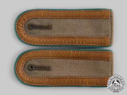 germany,_heer._a_set_of_jäger_unteroffizier_shoulder_straps_ci19_1464_1_2