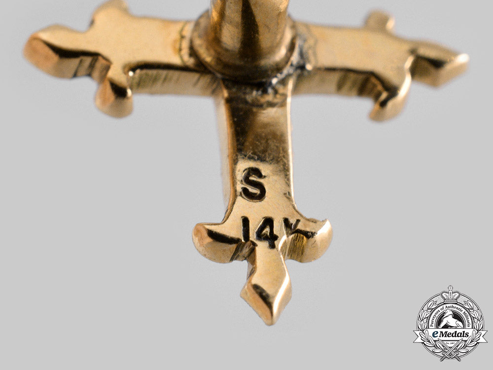 international._an_order_of_preachers,_two_pairs_of_cufflinks_ci19_1475