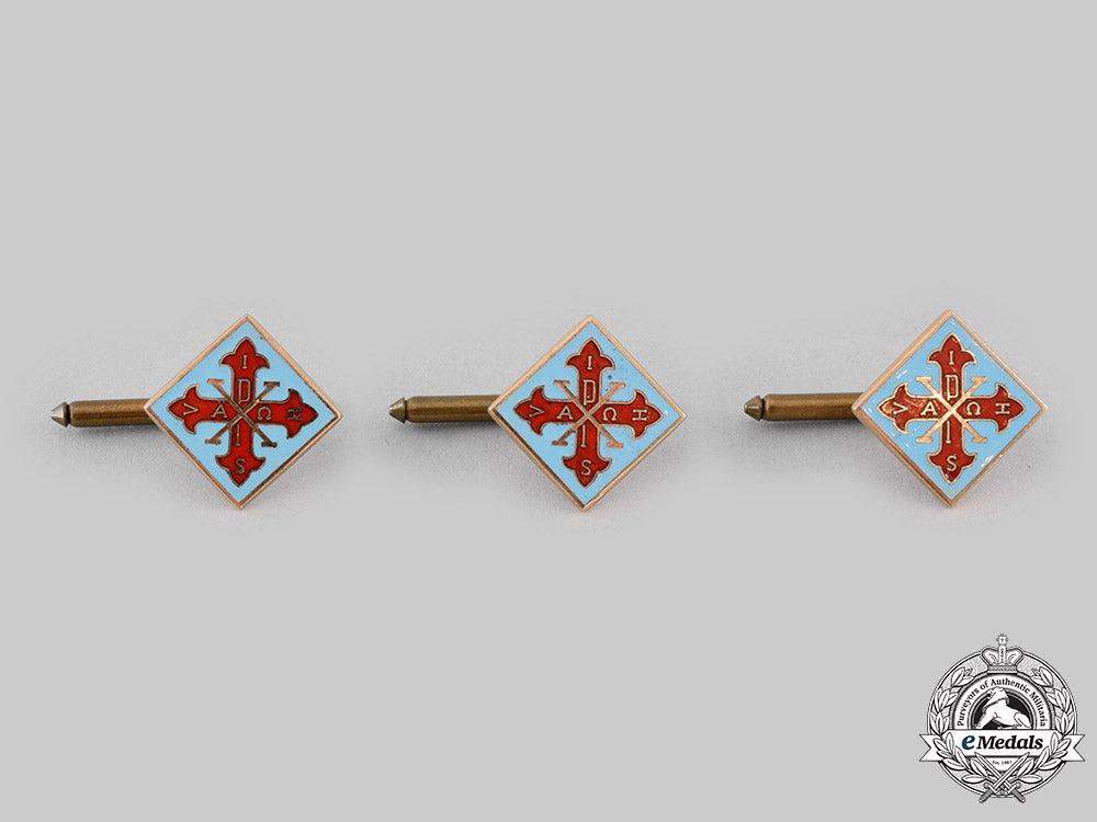 international._three_sacred_military_constantinian_order_of_saint_george_cufflinks_in_gold_ci19_1499