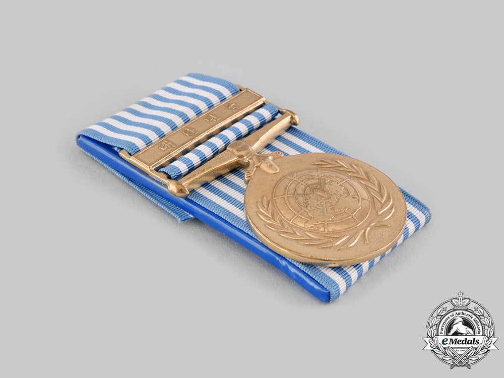 united_nations._two_united_nations_service_medals_for_korea,_greek_and_korean_versions_ci19_1507