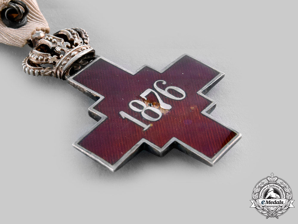 serbia,_kingdom._a_cross_of_the_red_cross_society_with_case,_c.1900_ci19_1538_1