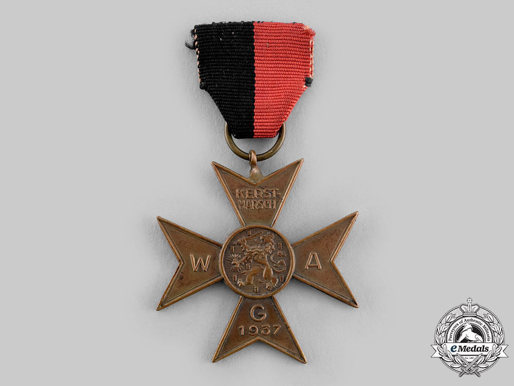netherlands,_nsb._a_dutch_national-_socialist_movement_kerst-_marsch_commemoration_medal,_c.1937_ci19_1574_1