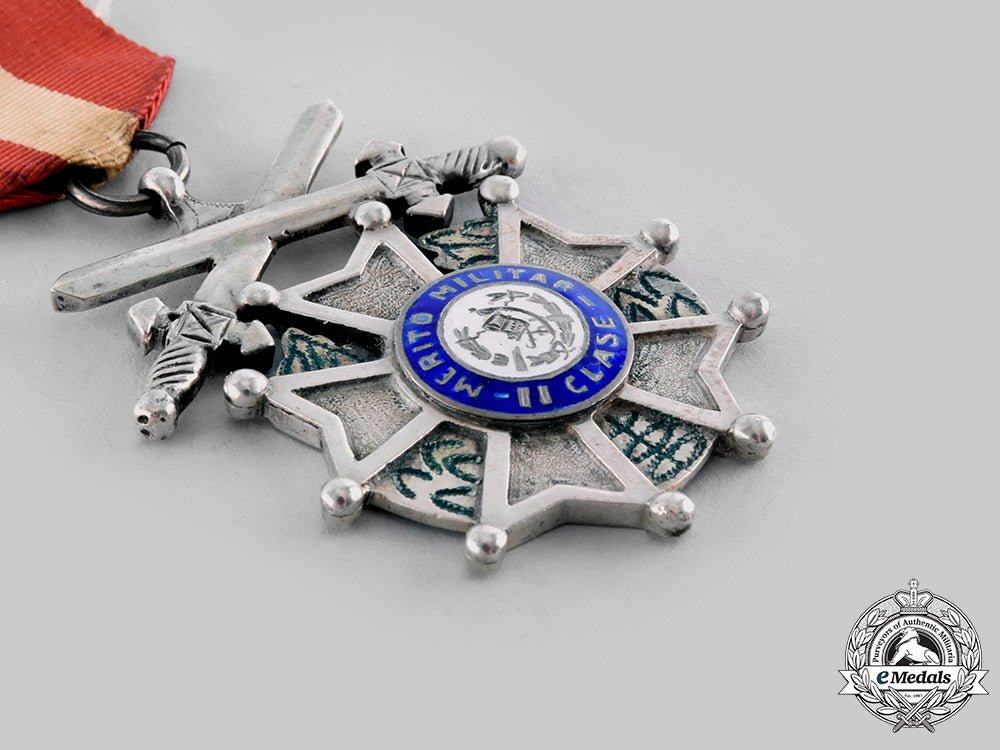 guatemala._a_military_merit_cross,_ii_class,_c.1950_ci19_1582_1_1