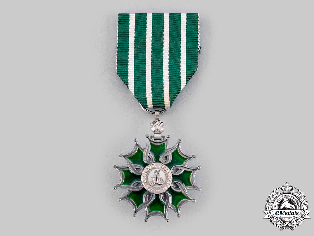 france,_iv_republic._an_order_of_arts_and_letters,_iii_class_knight,_c.1960_ci19_1598