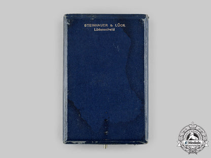 germany,_federal_republic._a_commander_cross_of_the_order_of_merit_of_the_federal_republic_of_germany,_with_case,_by_steinhauer&_lück_ci19_1670
