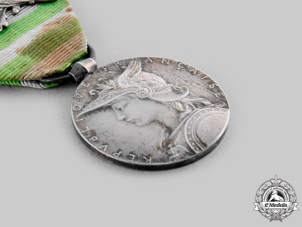 france,_republic._a_medal_for_the_second_expedition_to_madagascar1895_ci19_1670_1