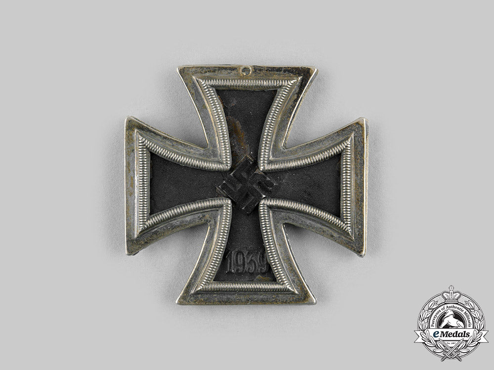 germany,_wehrmacht._a1939_iron_cross_ii_class_ci19_1688