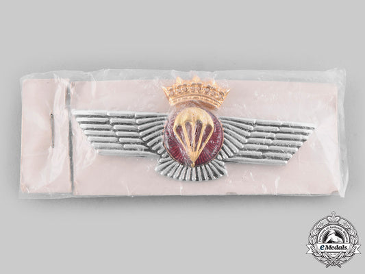 spain,_fascist_state._a_spanish_air_force_parachutist's_qualification_badge_c.1960_ci19_1728_1_1