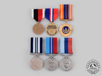 rhodesia,_south_africa,_united_kingdom,_united_states._a_lot_of_six_medals_ci19_1749_1