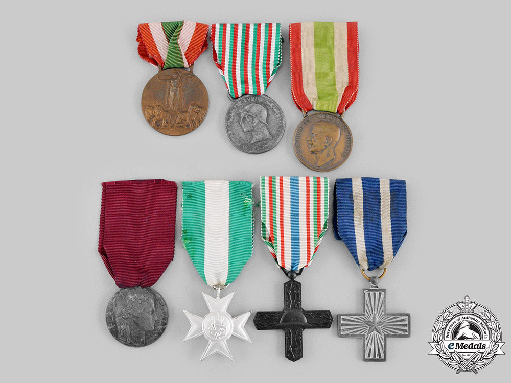 italy,_kingdom,_republic._a_lot_of_seven_medals_ci19_1989