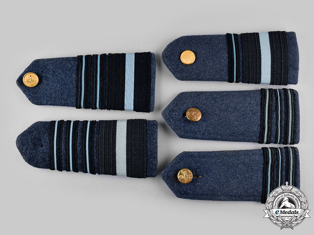 canada._a_lot_of_five_royal_canadian_air_force(_rcaf)_commissioned_ranks_shoulder_boards_ci19_2052