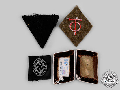 germany,_third_reich._a_lot_of_cloth_insignia_ci19_2110_1_1_1