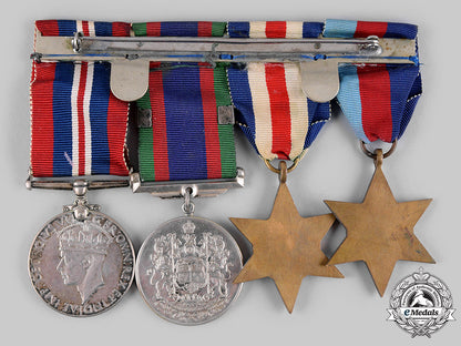 canada._a_second_war_veteran's_group_of_four_ci19_2142