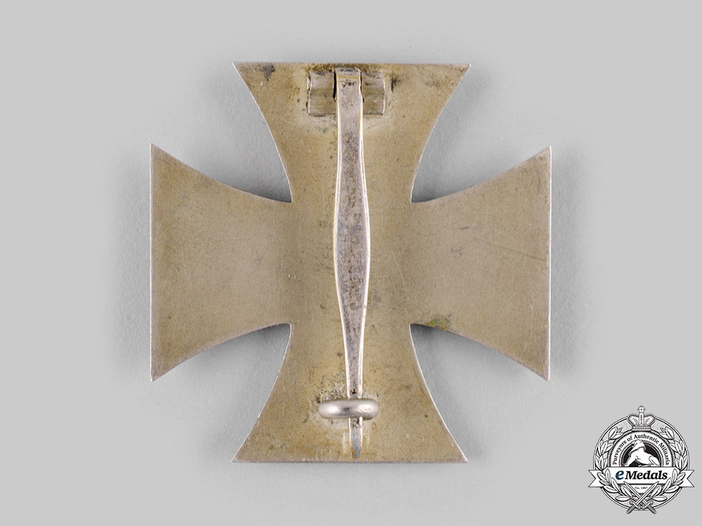 germany,_wehrmacht._a1939_iron_cross_i_class,_with_case,_by_wilhelm_deumer_ci19_2224