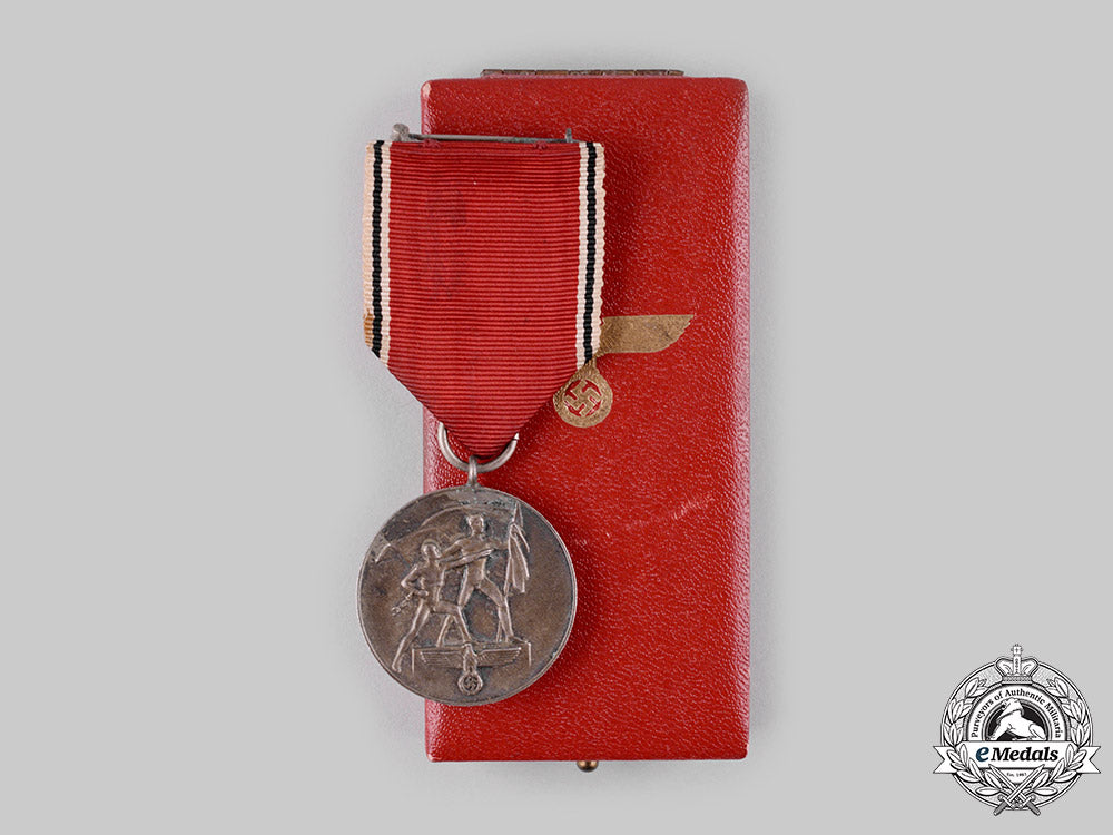 germany,_third_reich._an_anschluss_medal,_with_case,_by_the_vienna_mint_ci19_2243