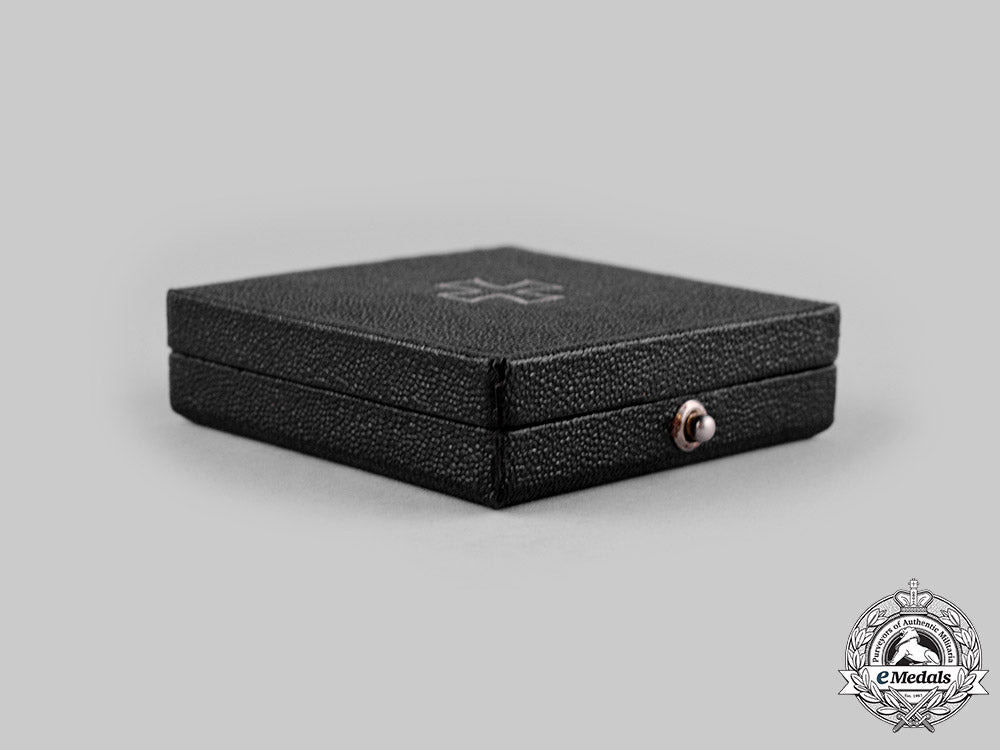 germany,_wehrmacht._a1939_iron_cross_i_class_with_case,_by_deschler&_sohn,_dietrich_maerz_collection_ci19_2273_3_1