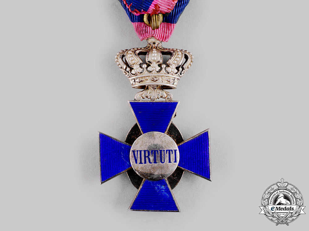 bavaria,_kingdom._an_order_of_st._michael,_iv_class_cross_with_crown,_by_gebrüder_hemmerle_ci19_2281
