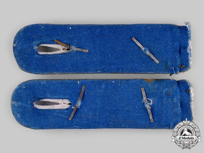 germany,_heer._a_set_of_medical_hauptmann_shoulder_boards_ci19_2322