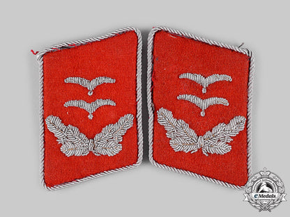 germany,_luftwaffe._a_set_of_flak_oberleutnant_collar_tabs_ci19_2328