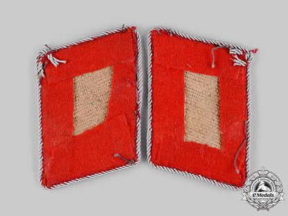 germany,_luftwaffe._a_set_of_flak_oberleutnant_collar_tabs_ci19_2329