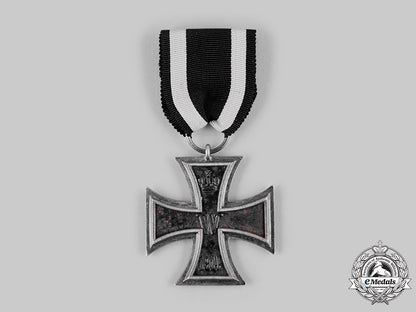 germany,_imperial._a_cased1914_iron_cross_ii_class_ci19_2433