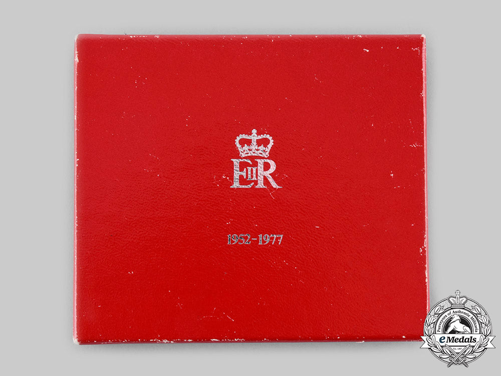 canada,_commonwealth._a_queen_elizabeth_ii_silver_jubilee_medal1952-1977_ci19_2476_1_1