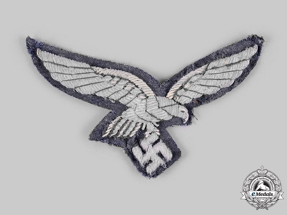 germany,_luftwaffe._an_officer’s_breast_eagle_ci19_2479