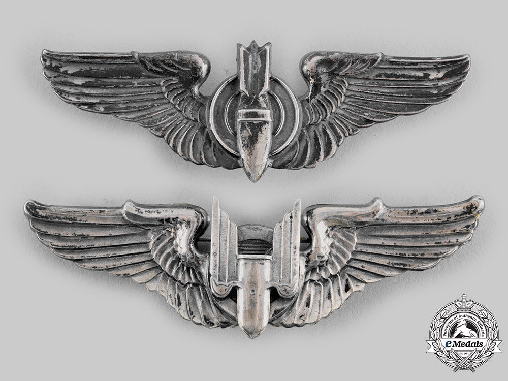 united_states._two_army_air_force_badges,_c.1940_ci19_2509_1