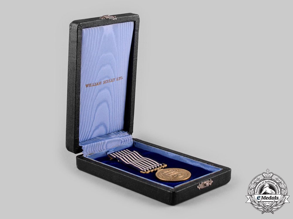 canada._a_quebec_provincial_medal_of_vigilance_and_loyalty,_type_i(1939-1961)_ci19_2548