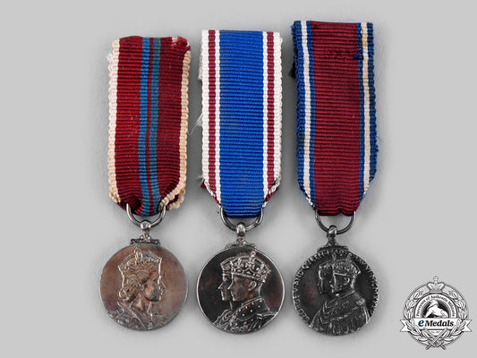 united_kingdom._three_miniature_jubilee_and_coronation_medals_ci19_2564_1
