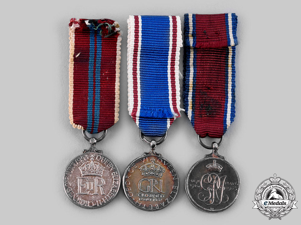 united_kingdom._three_miniature_jubilee_and_coronation_medals_ci19_2565_1