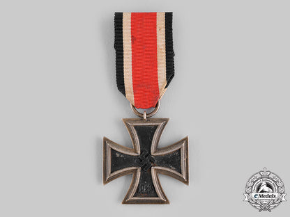 germany,_wehrmacht._a1939_iron_cross_ii_class_ci19_2591_2_1