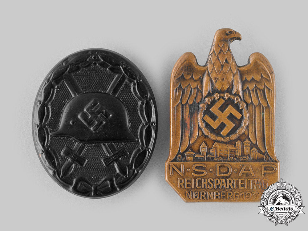 germany,_third_reich._a_pair_of_badges_ci19_2594