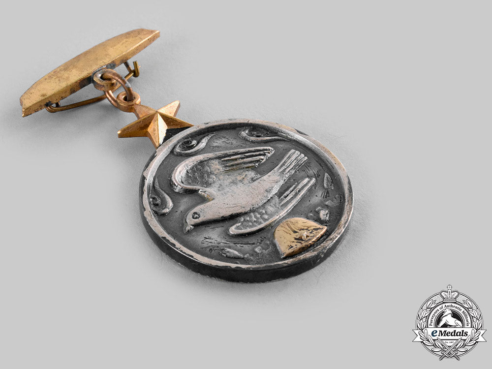japan,_empire._a_hokkaido_district_badge_for_the_china_incident_ci19_2751_1_1_1