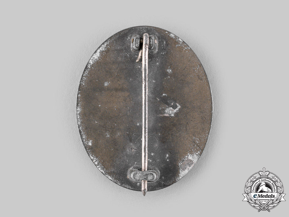 germany,_wehrmacht._a_wound_badge,_bronze_grade,_by_the_vienna_mint_ci19_2792