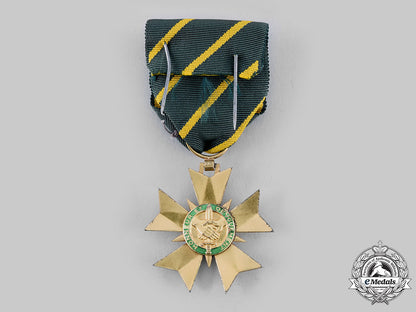 france,_iv_republic._an_order_of_merit_for_service_to_veterans,_ii_class_officer,_c.1955_ci19_2798_1