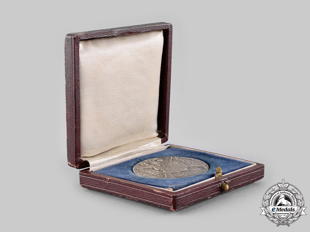 germany,_third_reich._a1933_oschersleben_marksmanship_competition_medal,_with_case,_by_l._christian_lauer_ci19_2808_2_1_1