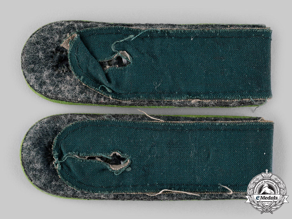 germany,_heer._a_set_of_panzergrenadier_oberfeldwebel_shoulder_straps_ci19_2835