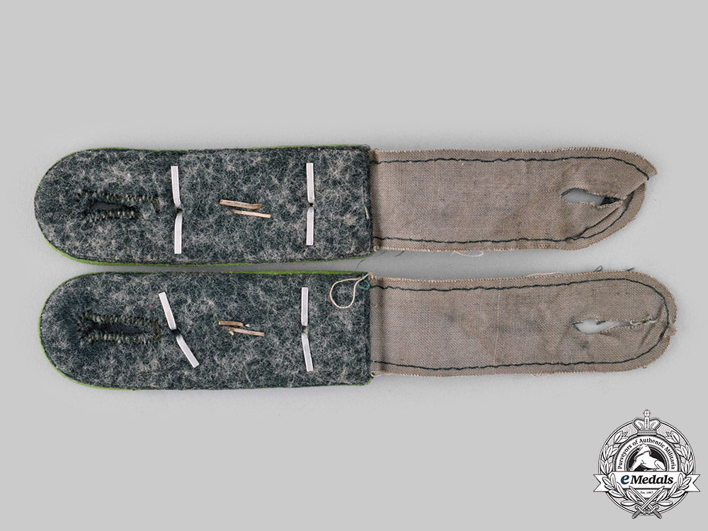 germany,_heer._a_set_of_panzergrenadier_oberfeldwebel_shoulder_straps_ci19_2836