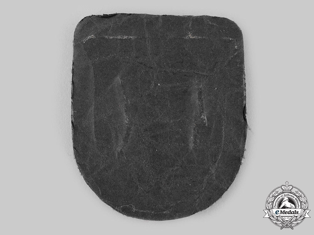 germany,_wehrmacht._a_heer(_army)_issue_kuban_sleeve_shield_ci19_2856
