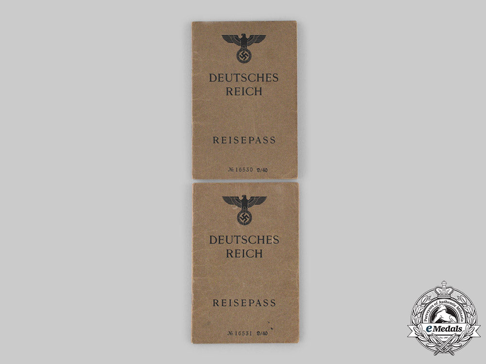 germany,_third_reich._a_pair_of_reisepässe_to_leon_and_alla_von_hauffe_ci19_2902