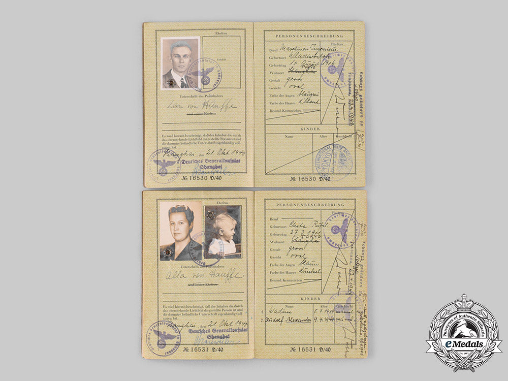 germany,_third_reich._a_pair_of_reisepässe_to_leon_and_alla_von_hauffe_ci19_2904