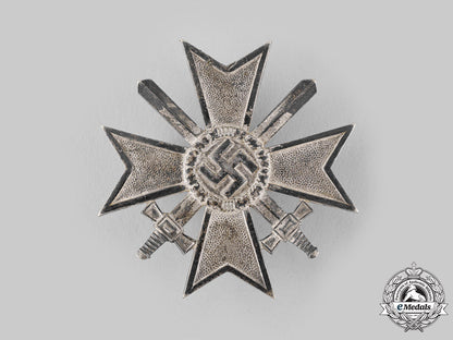 germany,_wehrmacht._a_war_merit_cross,_i_class_with_swords,_with_case_ci19_2912_2_1