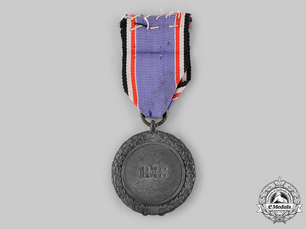 germany,_third_reich._an_air_defence_medal,_ii_class,_heavy_version_ci19_2923
