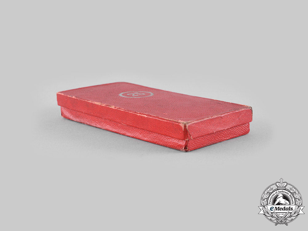 germany,_third_reich._a_civil_service25-_year_faithful_service_cross,_with_case,_by_wächtler&_lange_ci19_2954