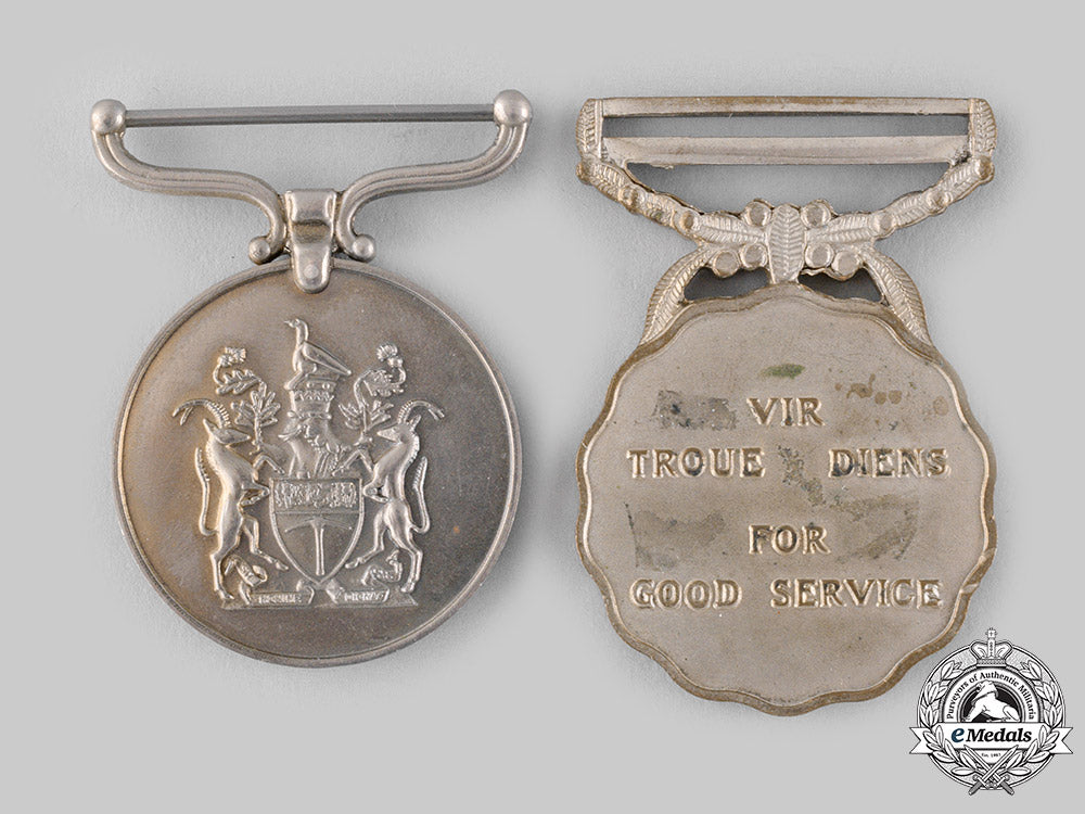rhodesia,_republic;_south_africa,_republic._two_medals_ci19_3046