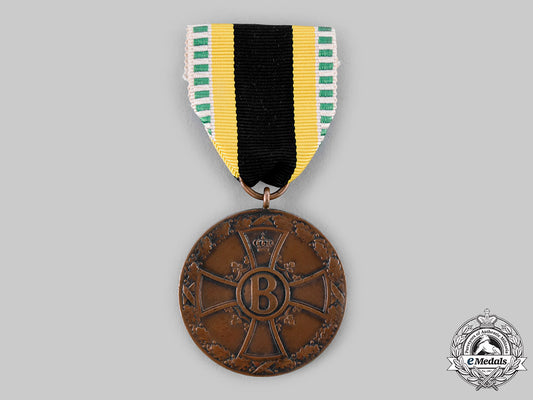 saxe-_meiningen,_duchy._a_medal_for_merit_in_war,_c.1915_ci19_3050_1