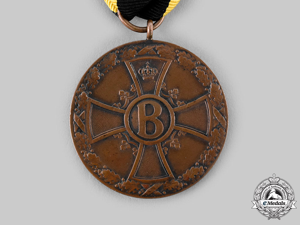 saxe-_meiningen,_duchy._a_medal_for_merit_in_war,_c.1915_ci19_3051_1
