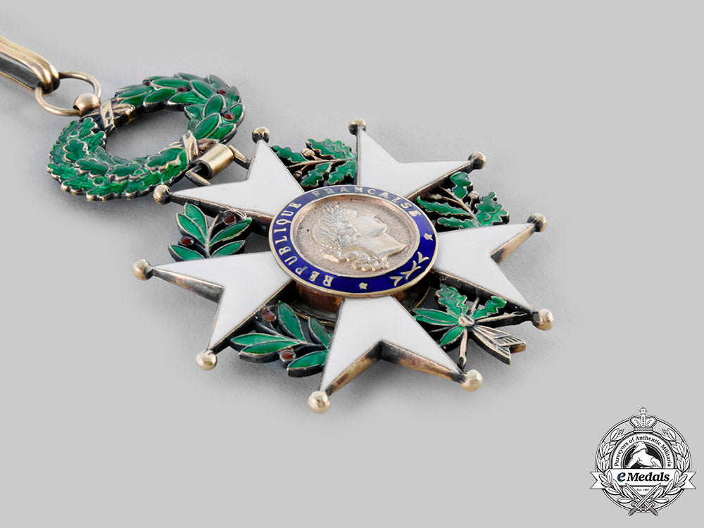 france,_v_republic._a_legion_of_honour,_commander_with_case,_c.1970_ci19_3094_1_1